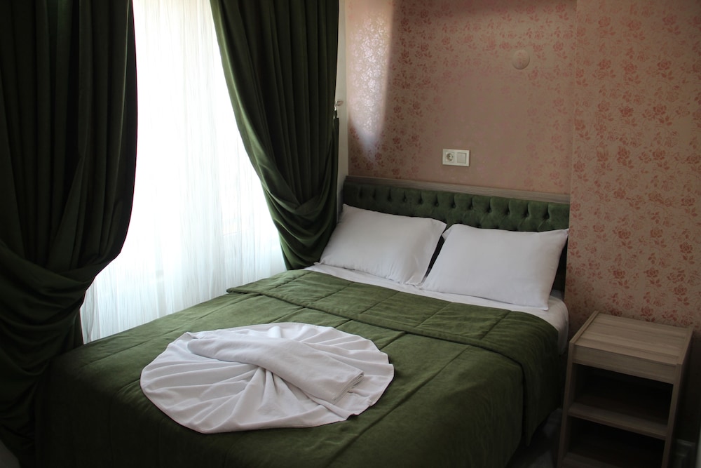 Kaya Madrid Hotel 10