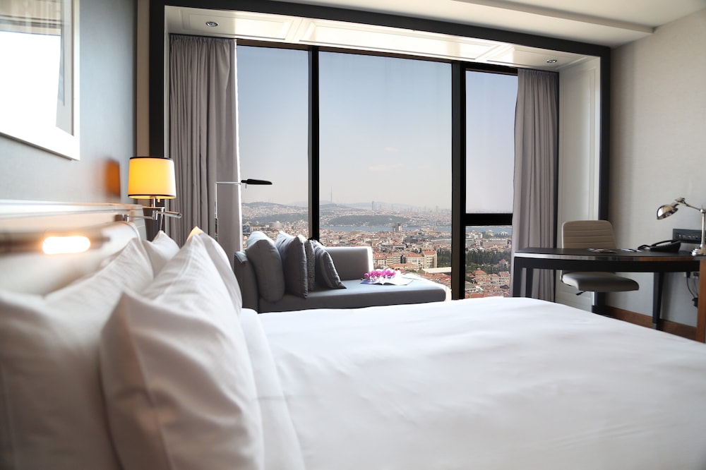 Hilton Istanbul Bomonti Hotel & Conference Center 15