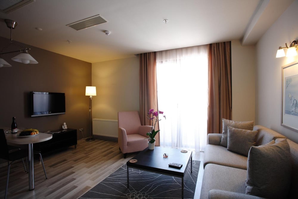 Home Stay Home Sisli 23