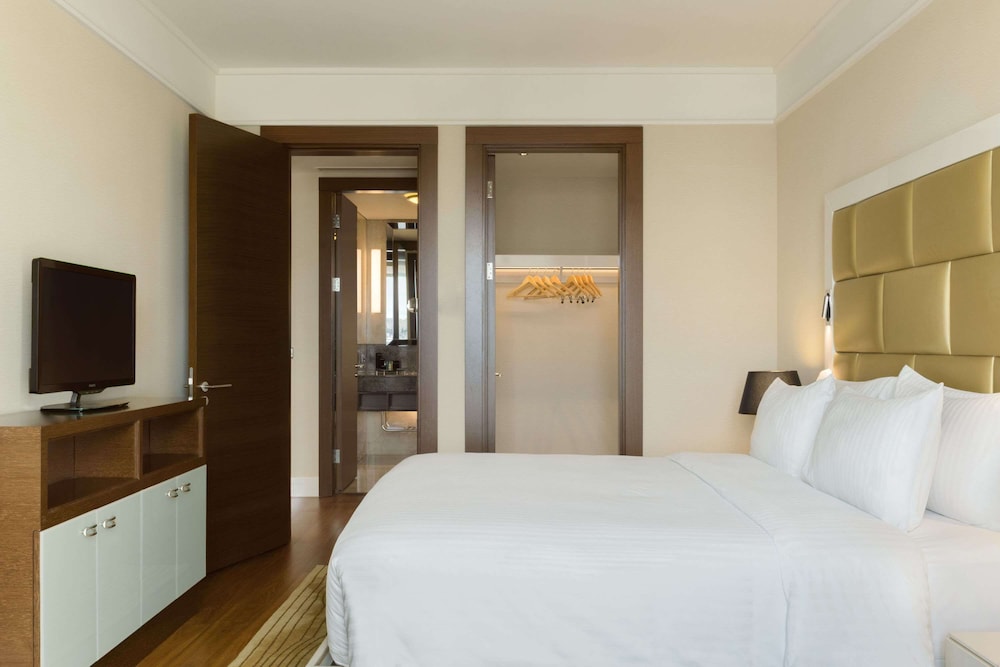 Wyndham Grand Istanbul Europe 23