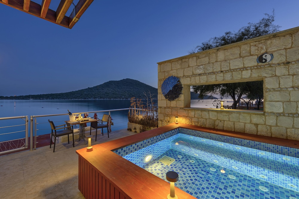 Doria Hotel & Yacht Club Kas 16