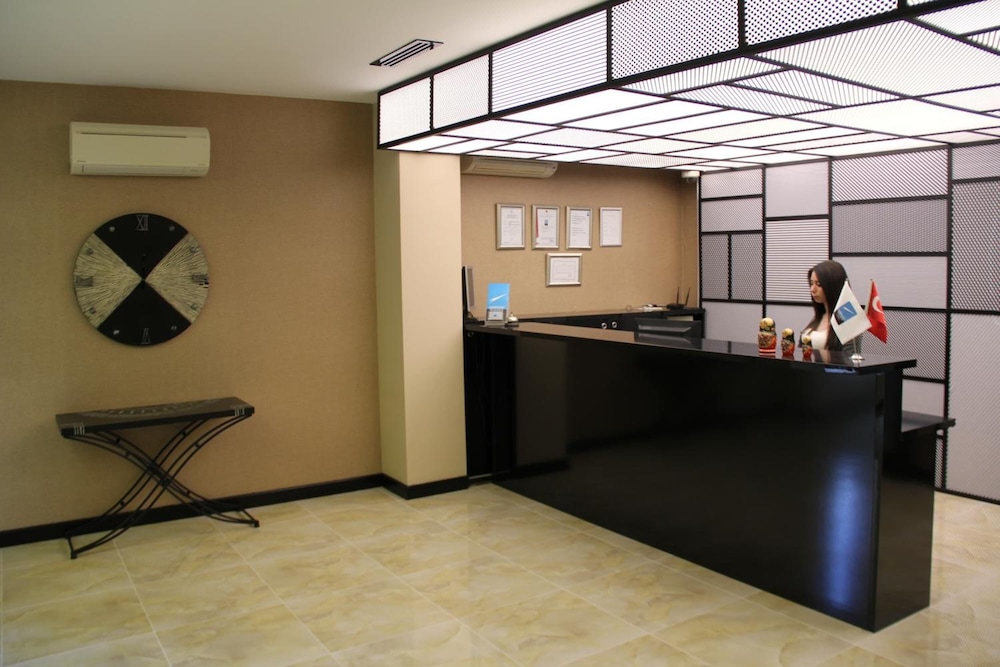 Airport Residence Hotel 3