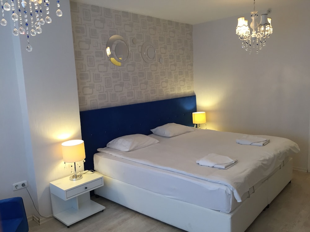 Airport Residence Hotel 7