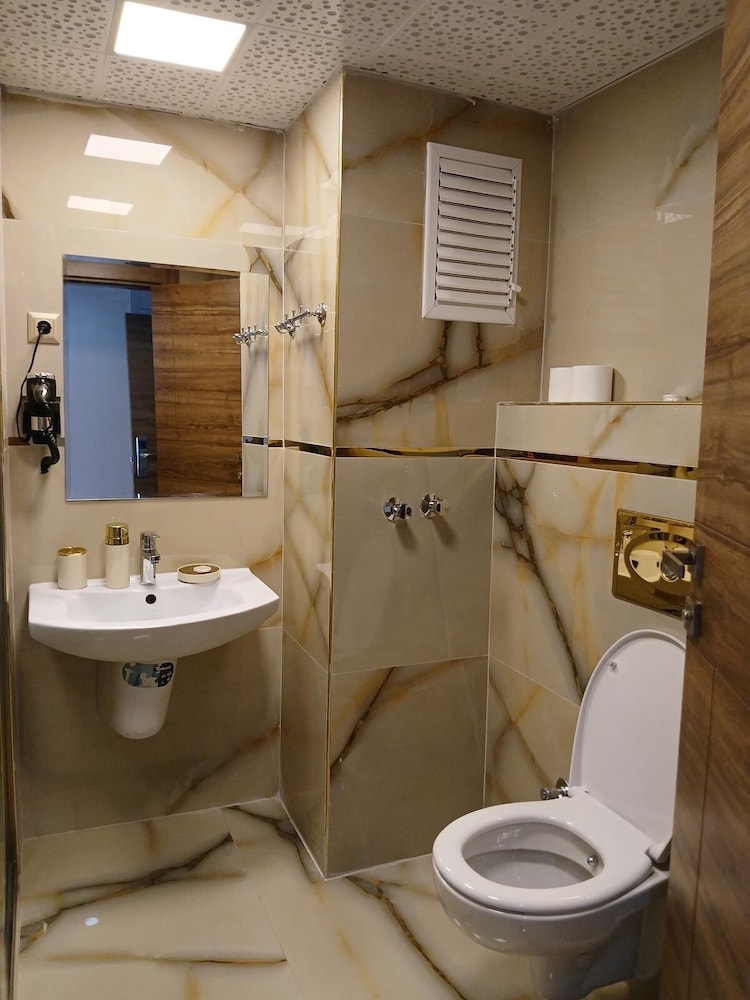 Safari Otel 23