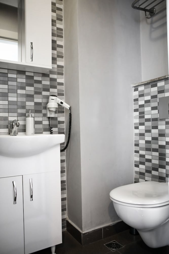 Alyon Suite Hotel 5