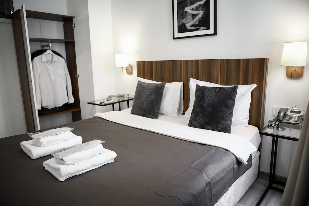 Alyon Suite Hotel 4