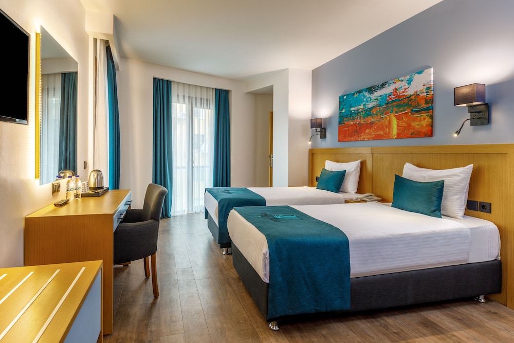 Urban Hotel Bomonti 4