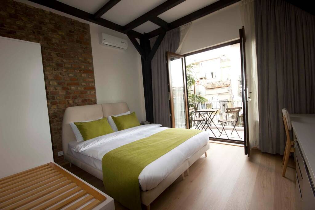 Calanthe Residence 9