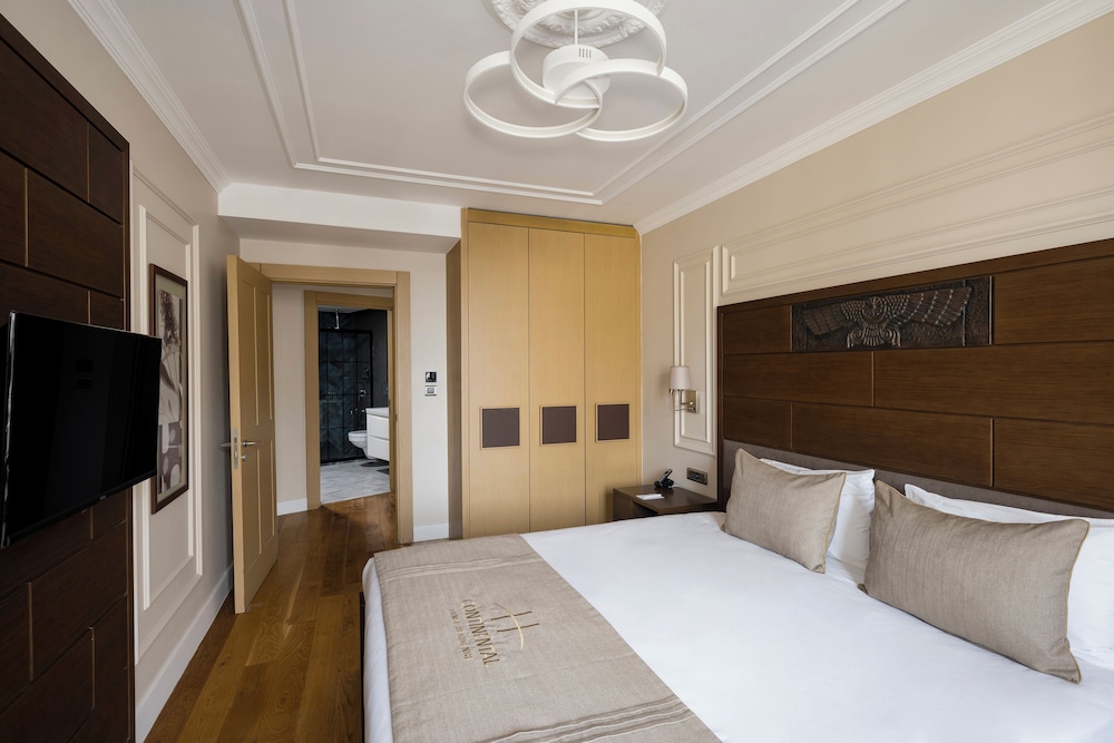 Continental Hotel Pera 21