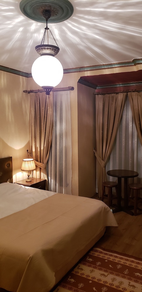 Istanbul Irish Hotel 13