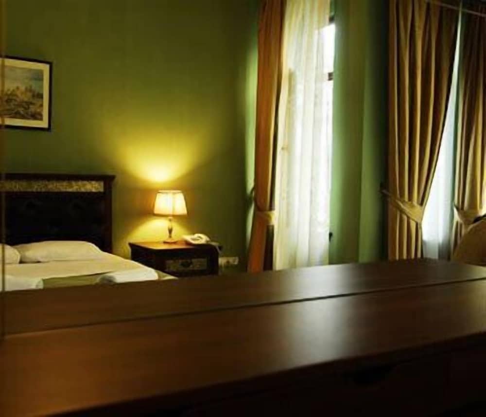 Istanbul Irish Hotel 21