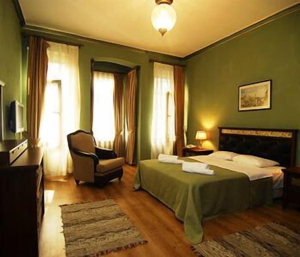 Istanbul Irish Hotel 20