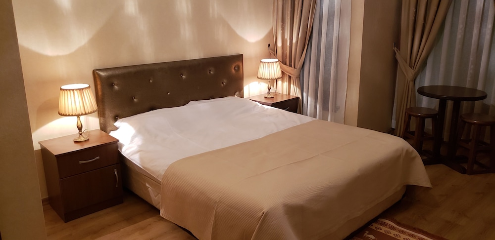 Istanbul Irish Hotel 15