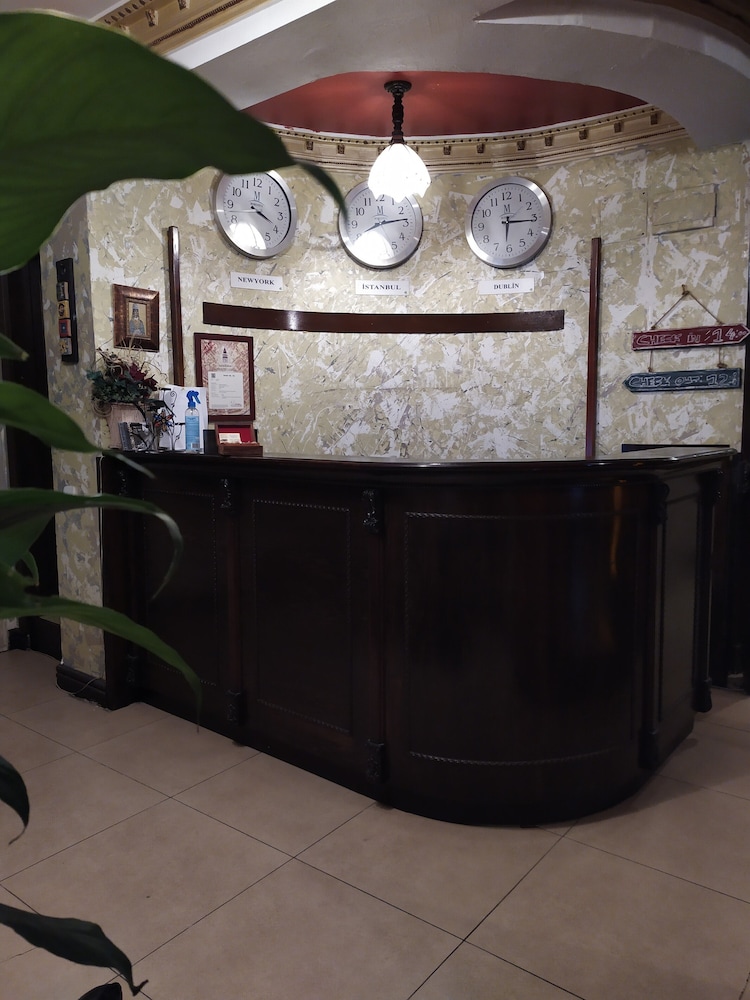 Istanbul Irish Hotel 7
