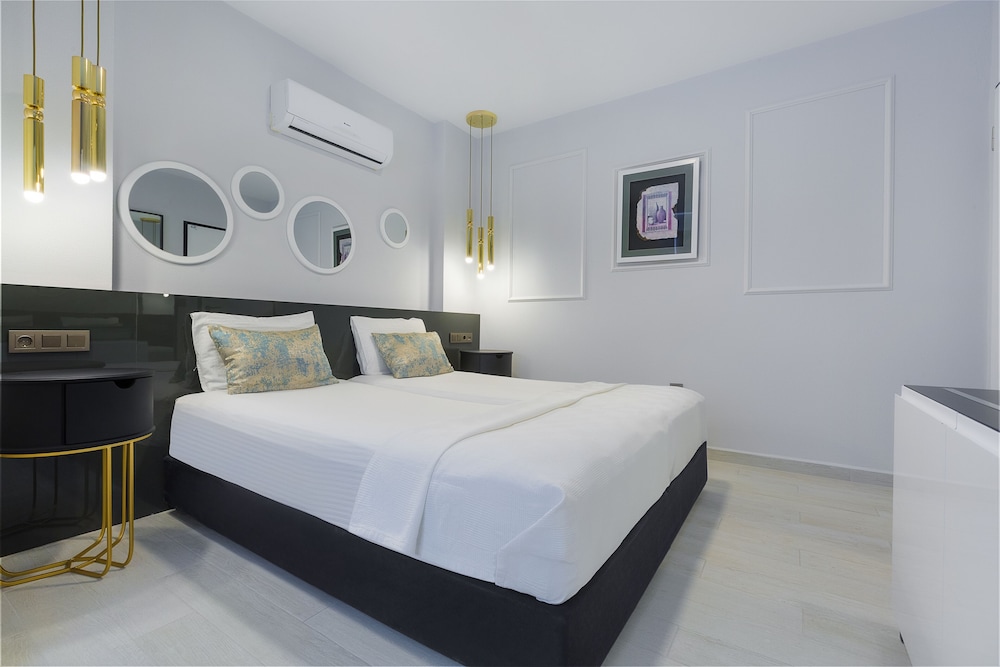 Twin Apart Hotel 20