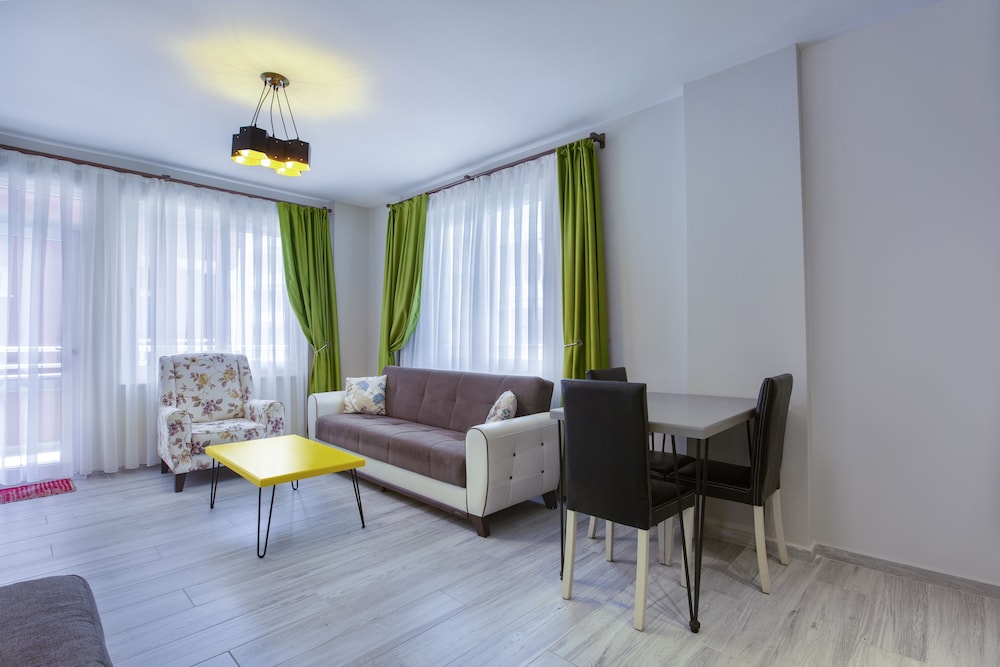 Twin Apart Hotel 8