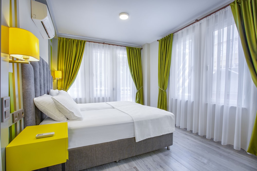 Twin Apart Hotel 6