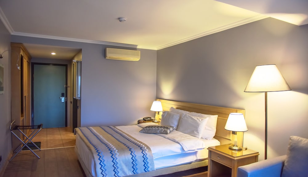 Denizati Plus Hotel 8