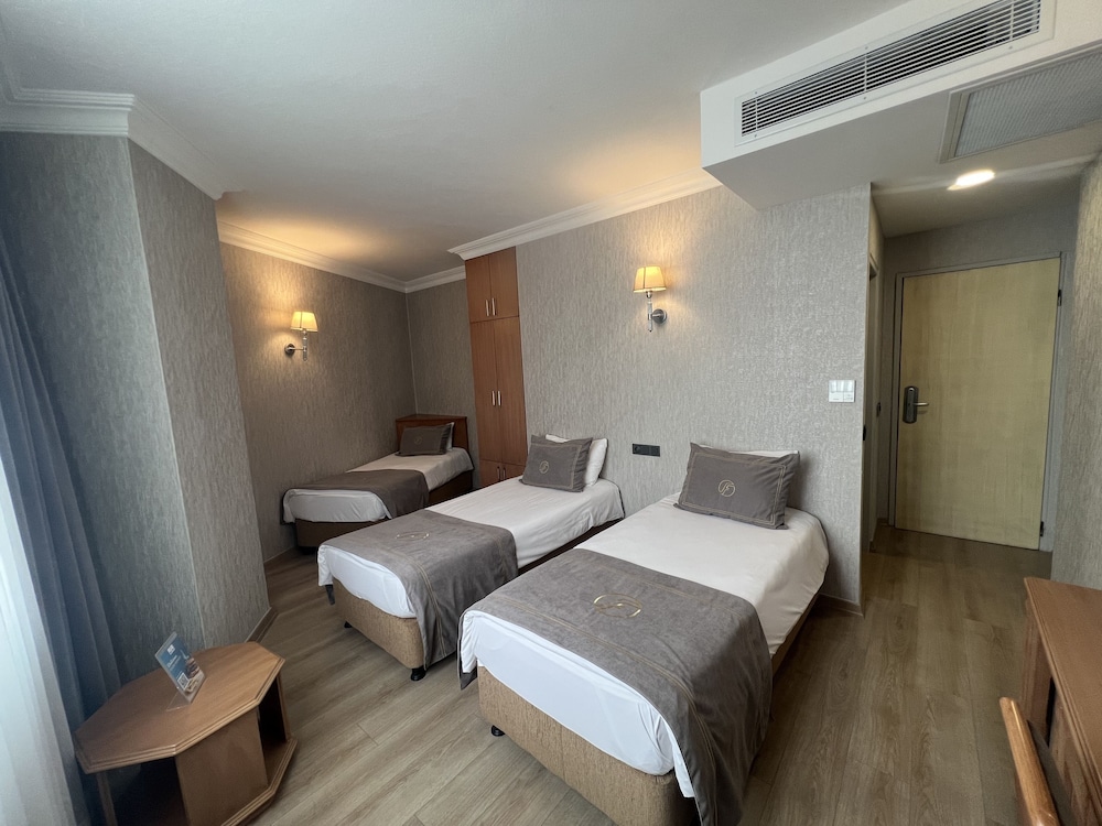Otel Fuar 15