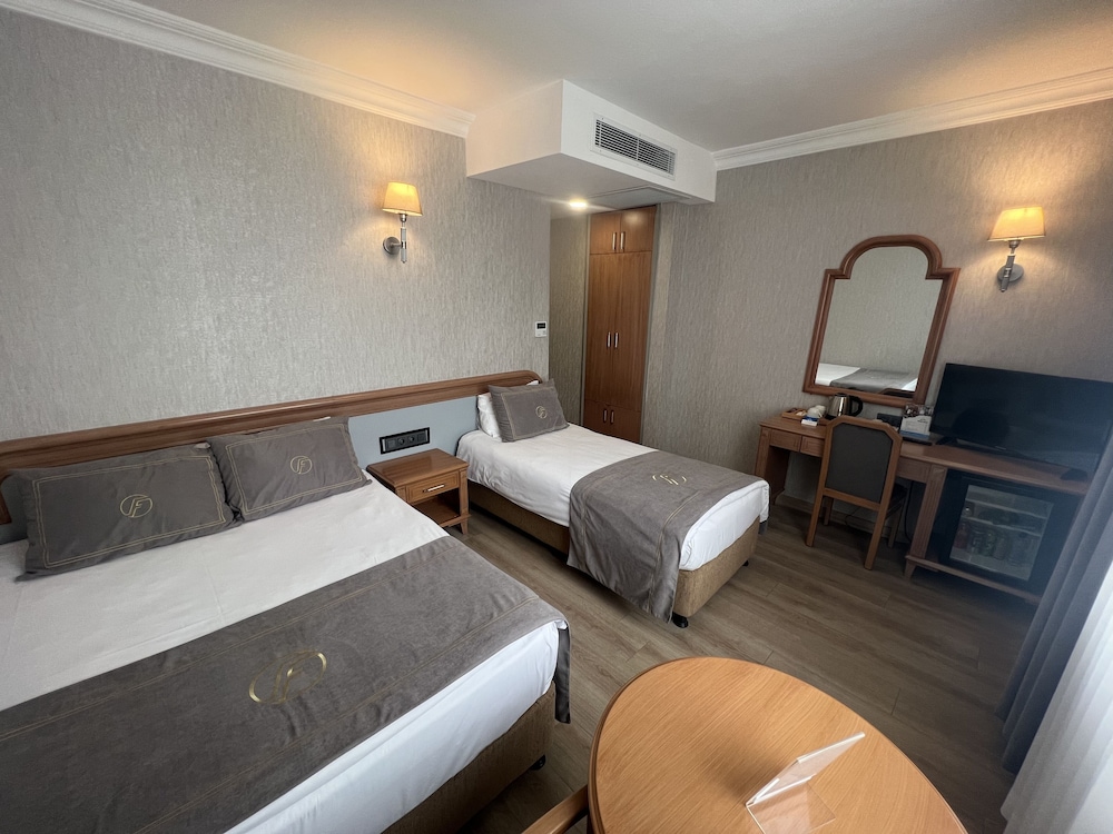 Otel Fuar 22