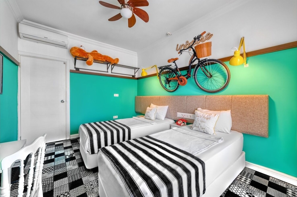 Anjeliq Downtown Boutique Hotel 12