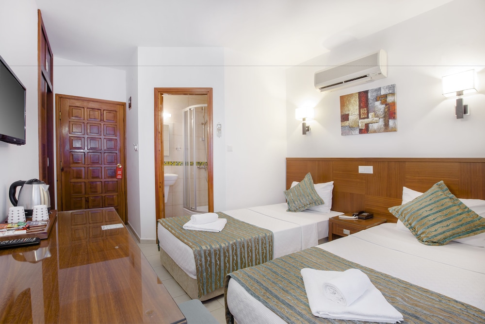 Medusa Hotel 18