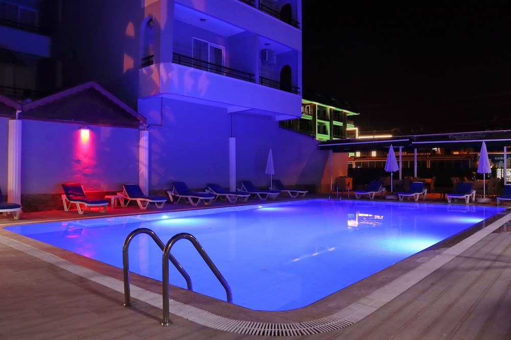 Kleopatra Smile hotel 24