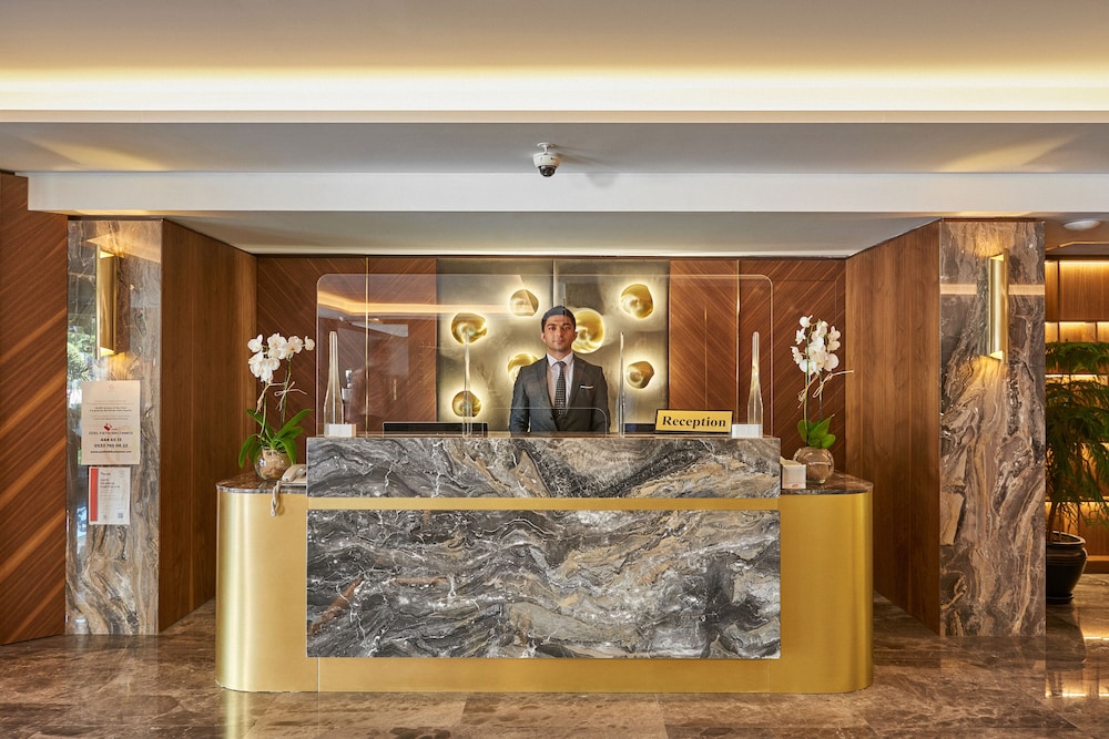 Grand Hotel Gülsoy 4
