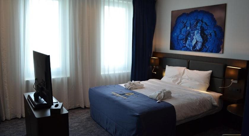 Radisson Hotel & Suites Amsterdam South 10