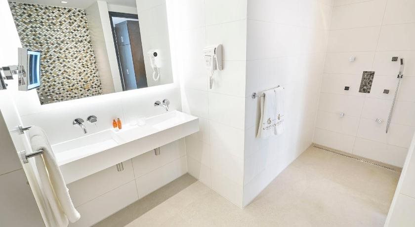 Radisson Hotel & Suites Amsterdam South 20