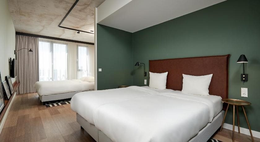Corendon Village Hotel Amsterdam 12