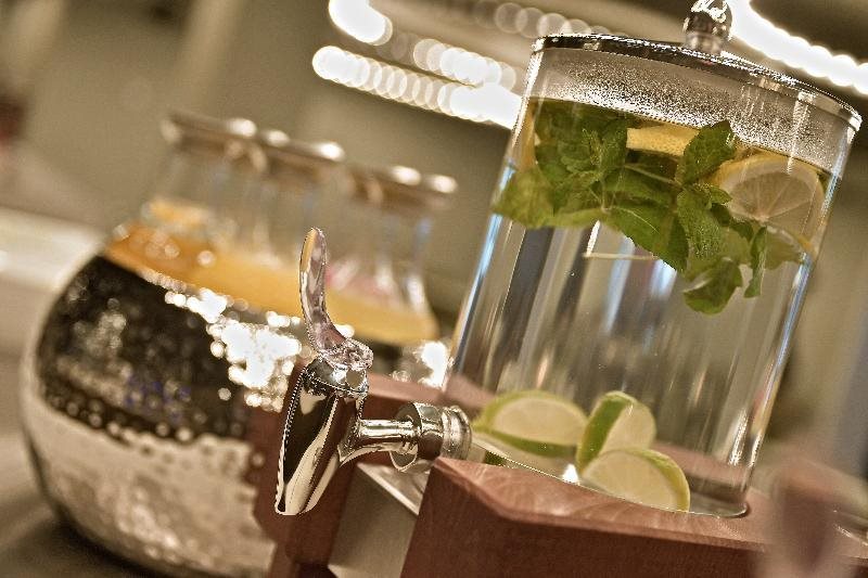 Zaan Hotel 18