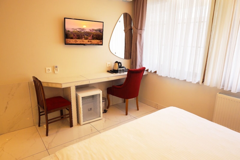 Bakirkoy Tashan Business & Airport Hotel 17