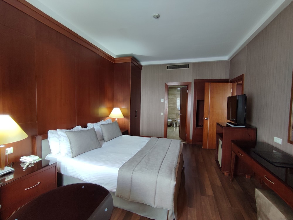 The Green Park Hotel Bostanci 15