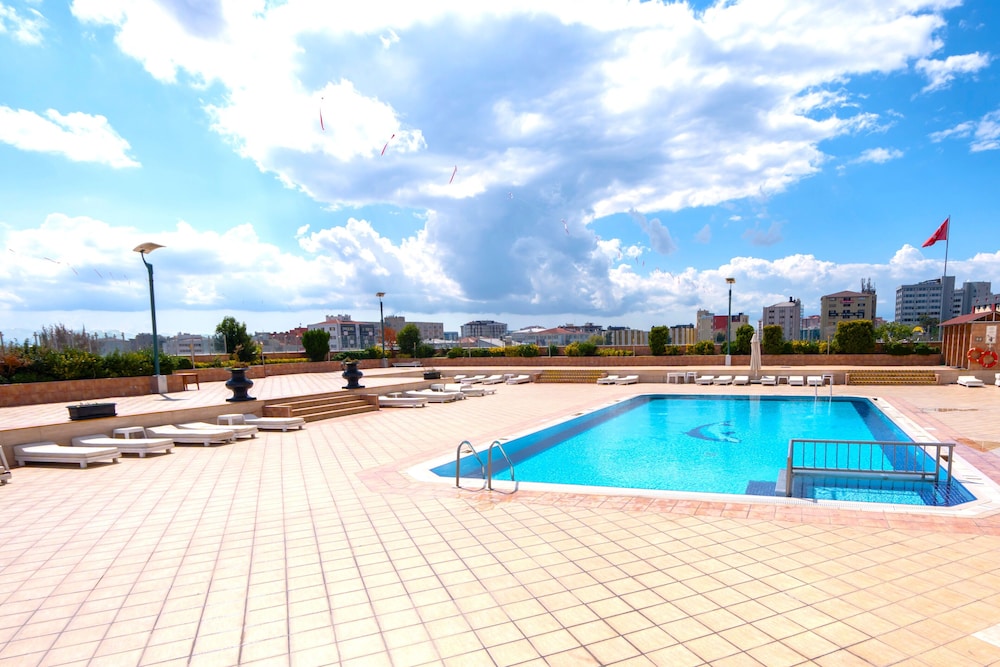 The Green Park Hotel Bostanci 24