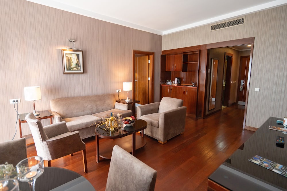 The Green Park Hotel Bostanci 20