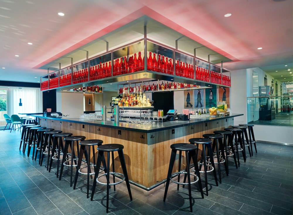 citizenM Amsterdam Amstel 1