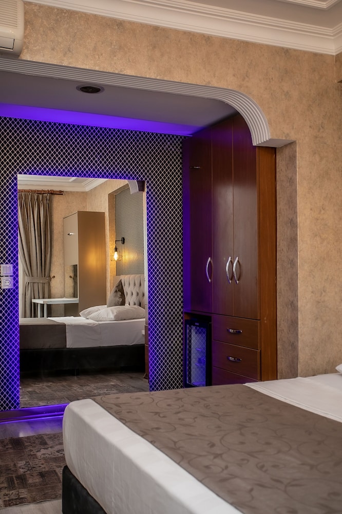 Hotel Pera Capitol 16