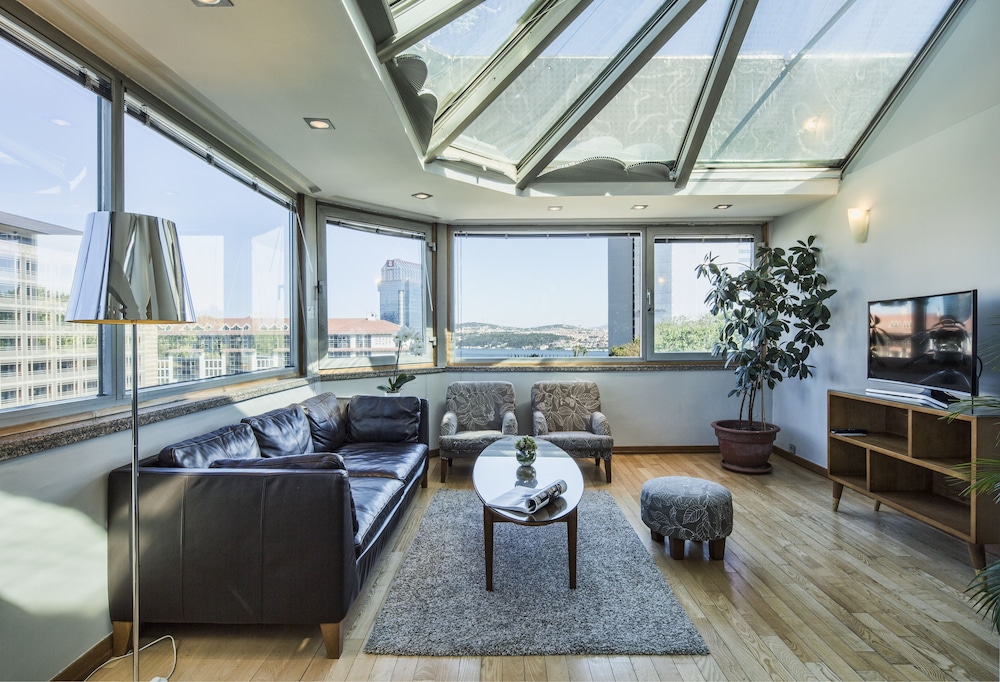Taxim Suites 1