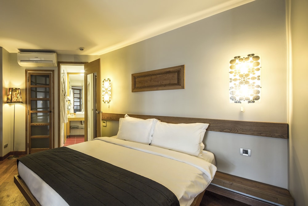 Taxim Suites 9