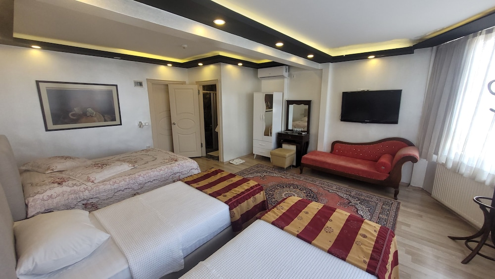Mehmet Bey Hotel 8
