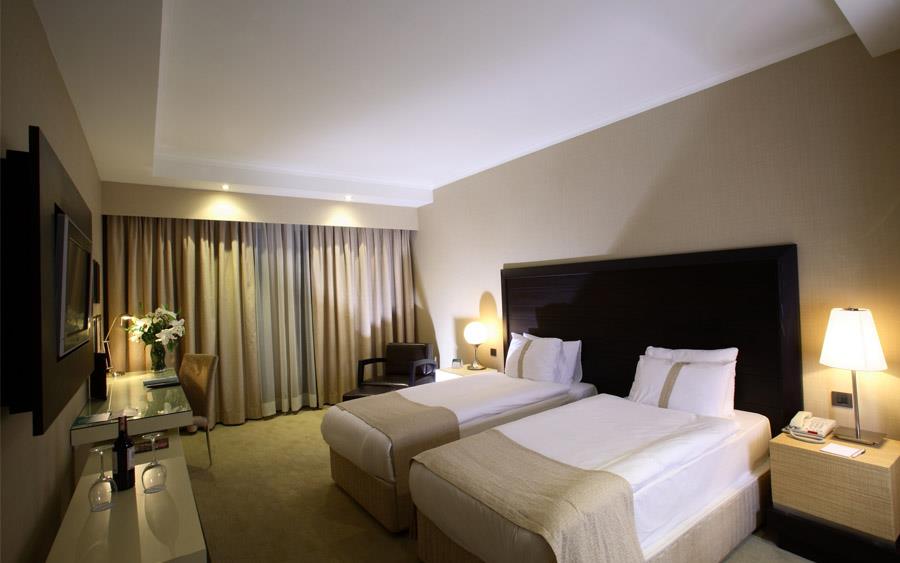 Adm Grand Hotel 8