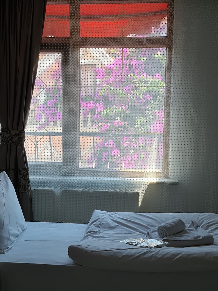 Hotel Ocean's 7 8