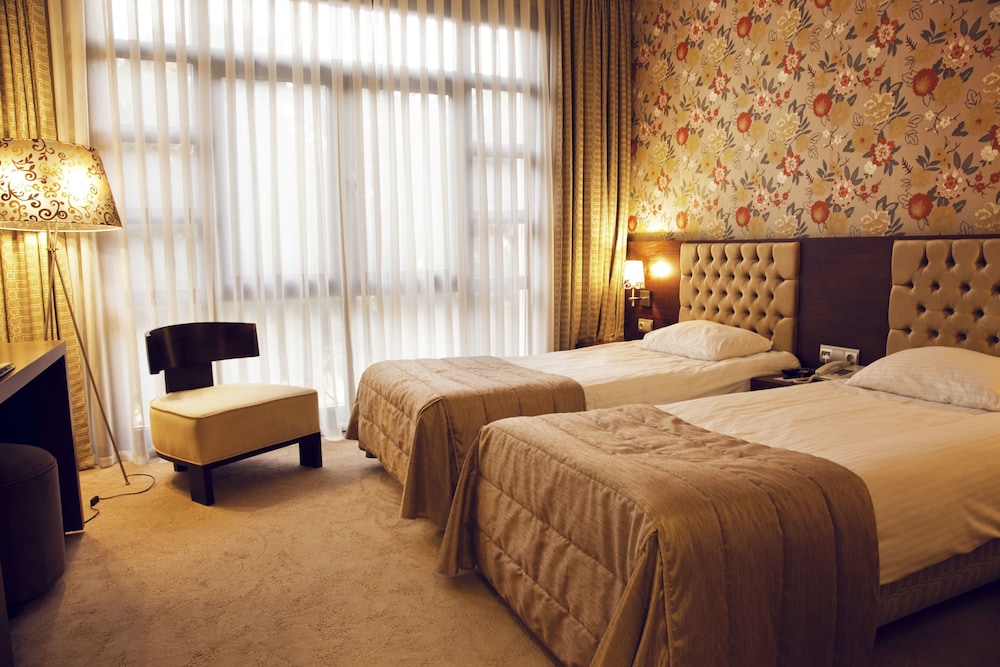 Suadiye Hotel 8