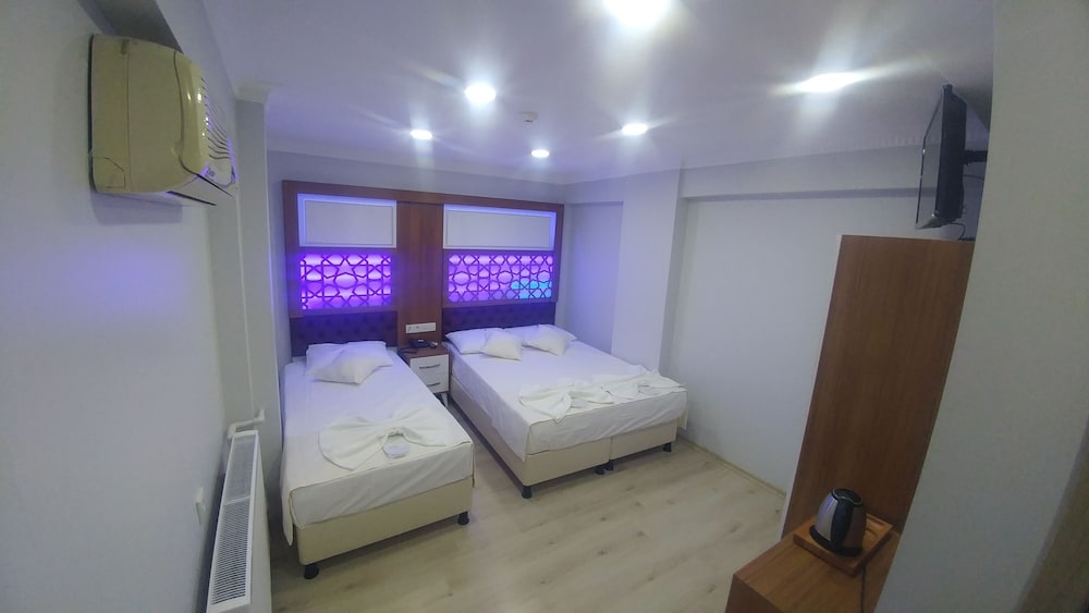 Grand Liza Hotel 17