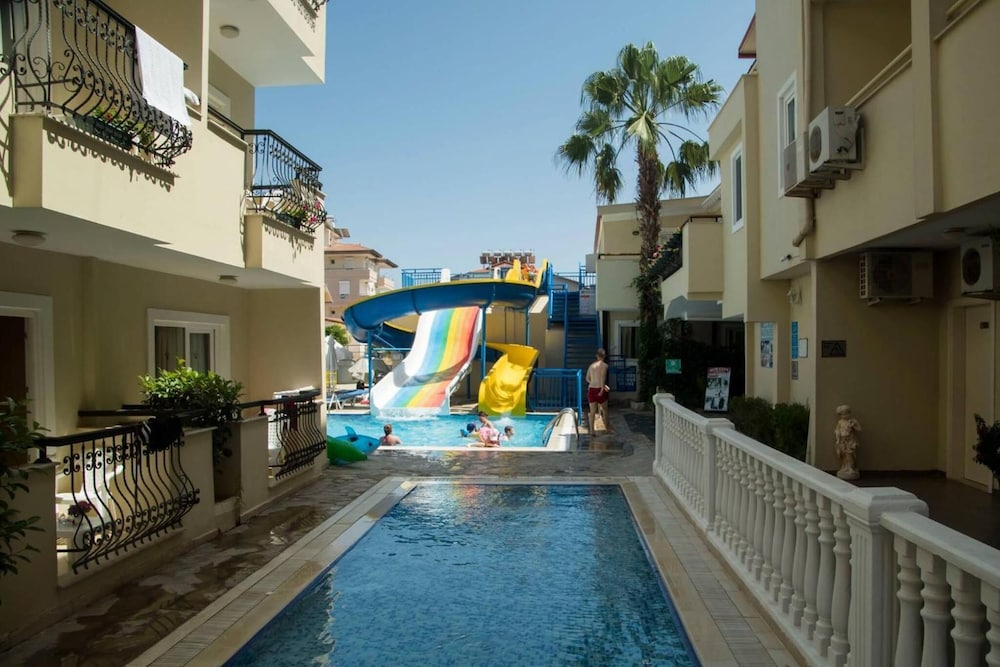 Sun City Apartments & Hotel 22