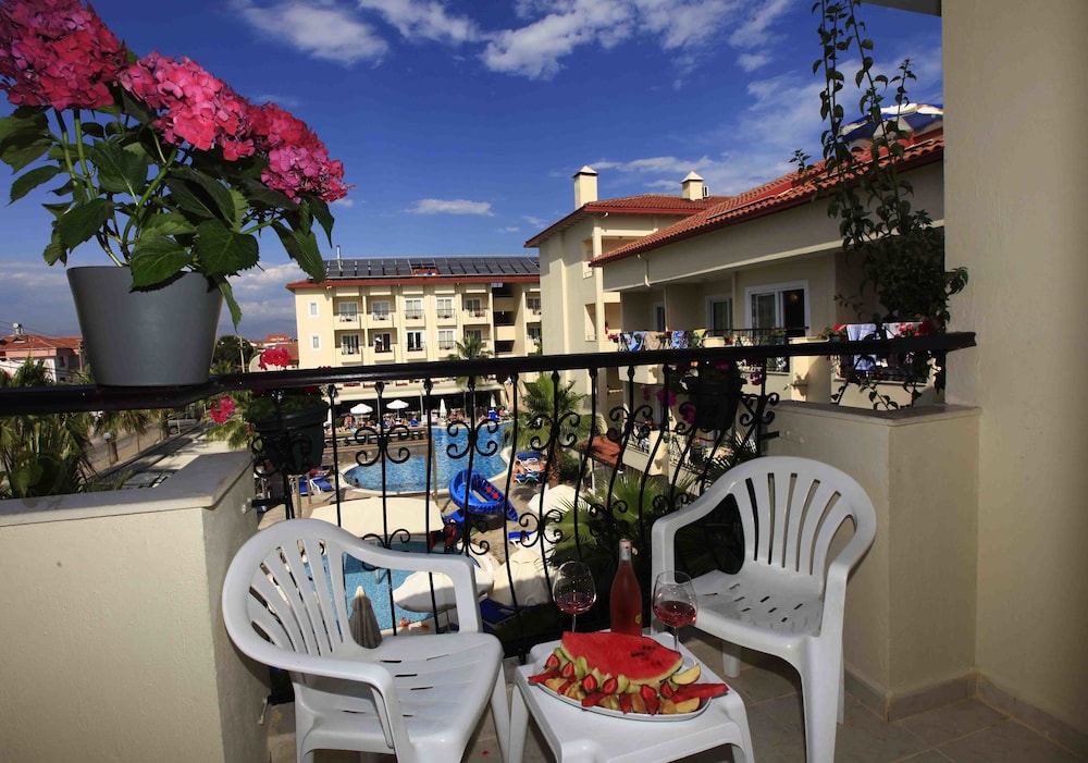 Sun City Apartments & Hotel 15