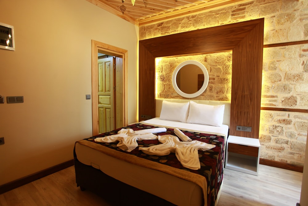 Bacchus Pension 12