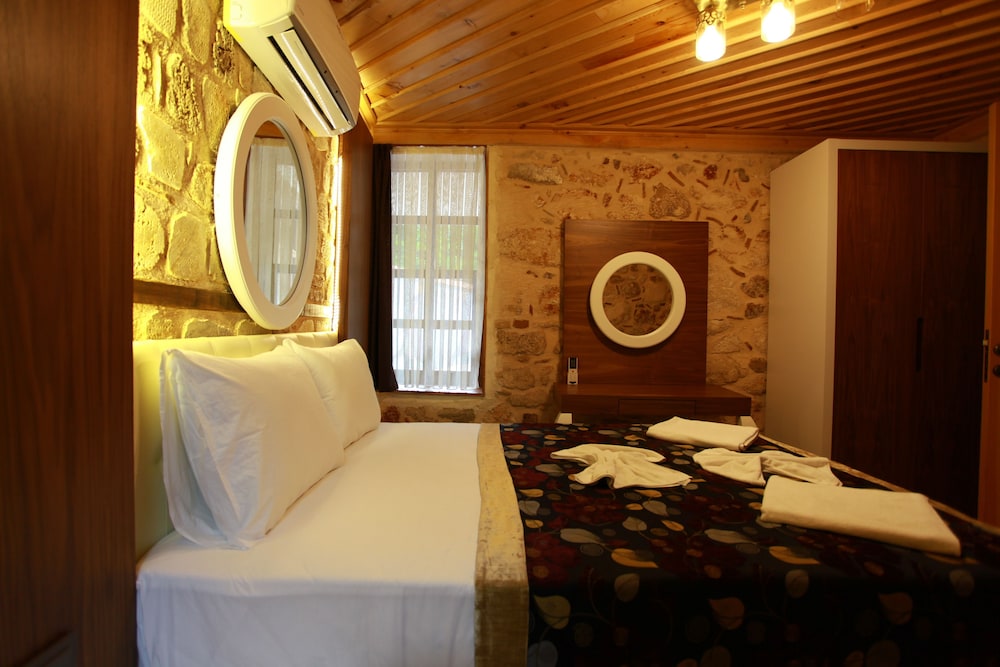 Bacchus Pension 4