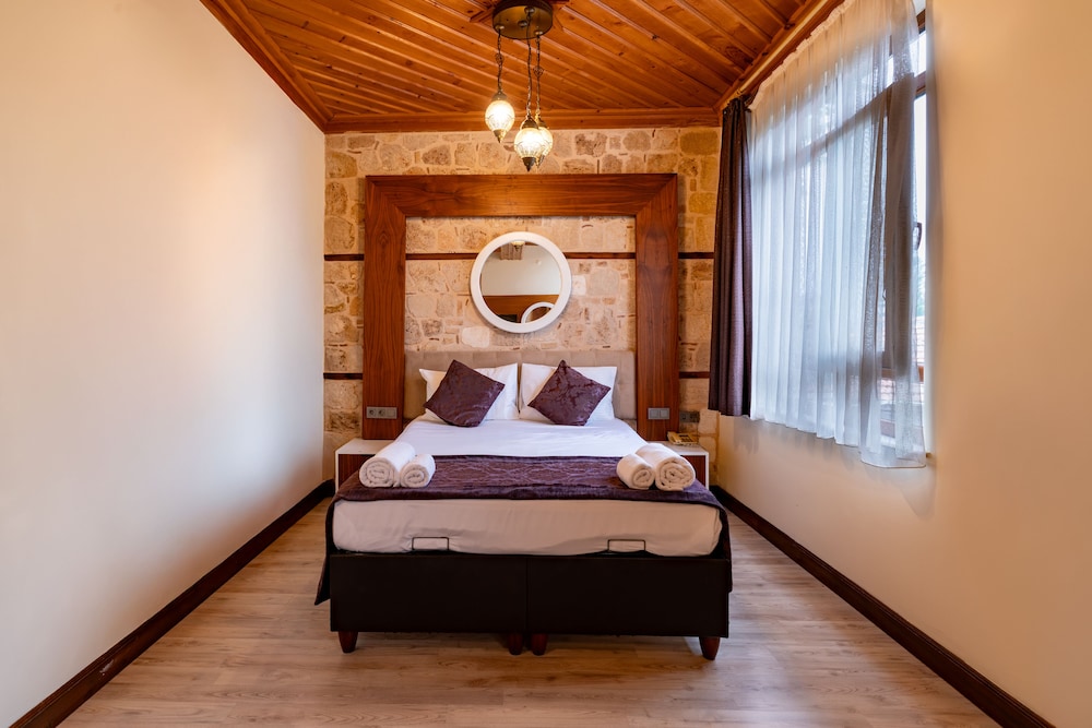 Bacchus Pension 16